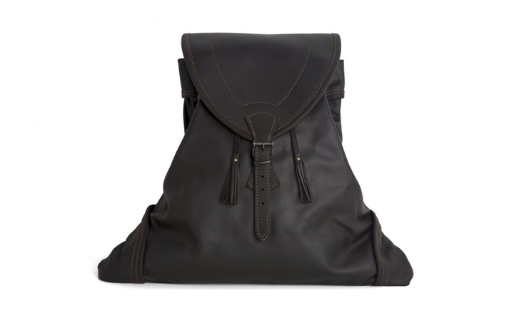 ZURRÓN EN CUERO ENGRASADO